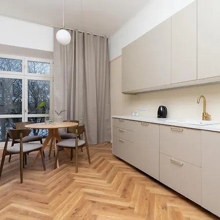 Dusty Beige 2Br Ap For 6 - Near Kazimierz-3